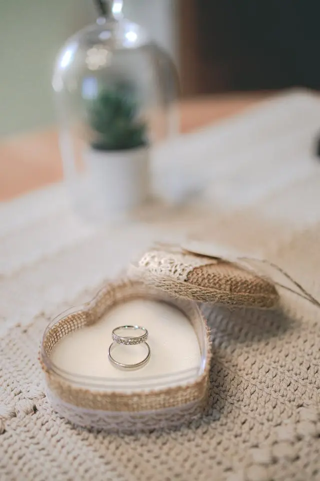 wedding rings
